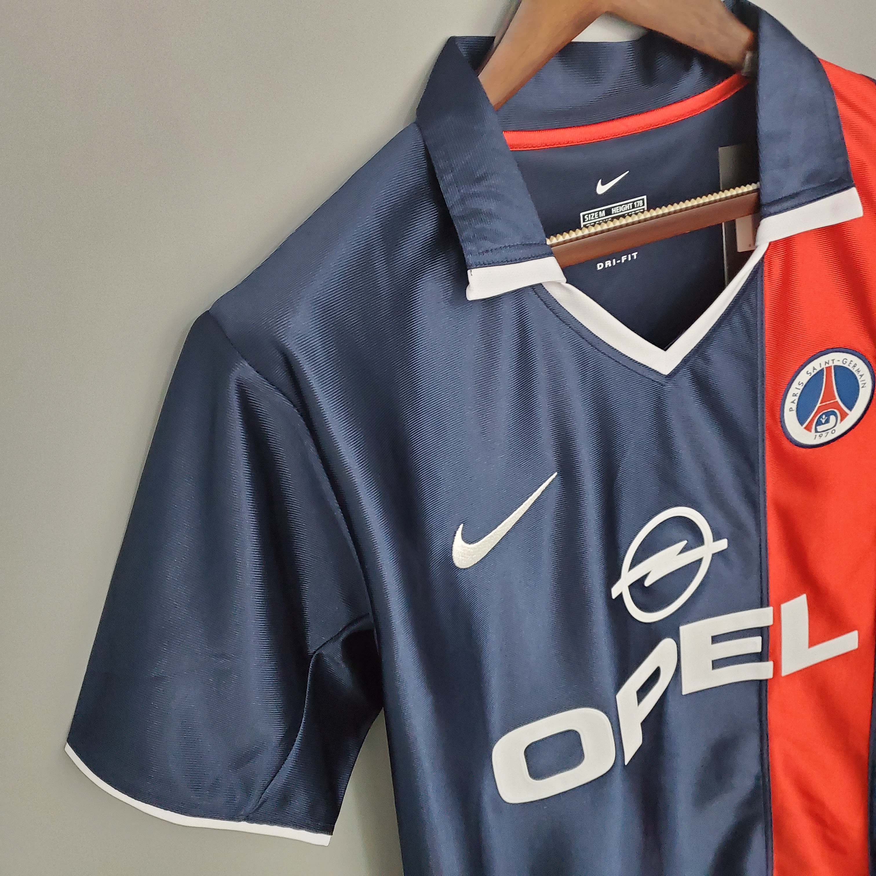 2001/2002 Paris Saint-Germain Home Retro Football Shirt