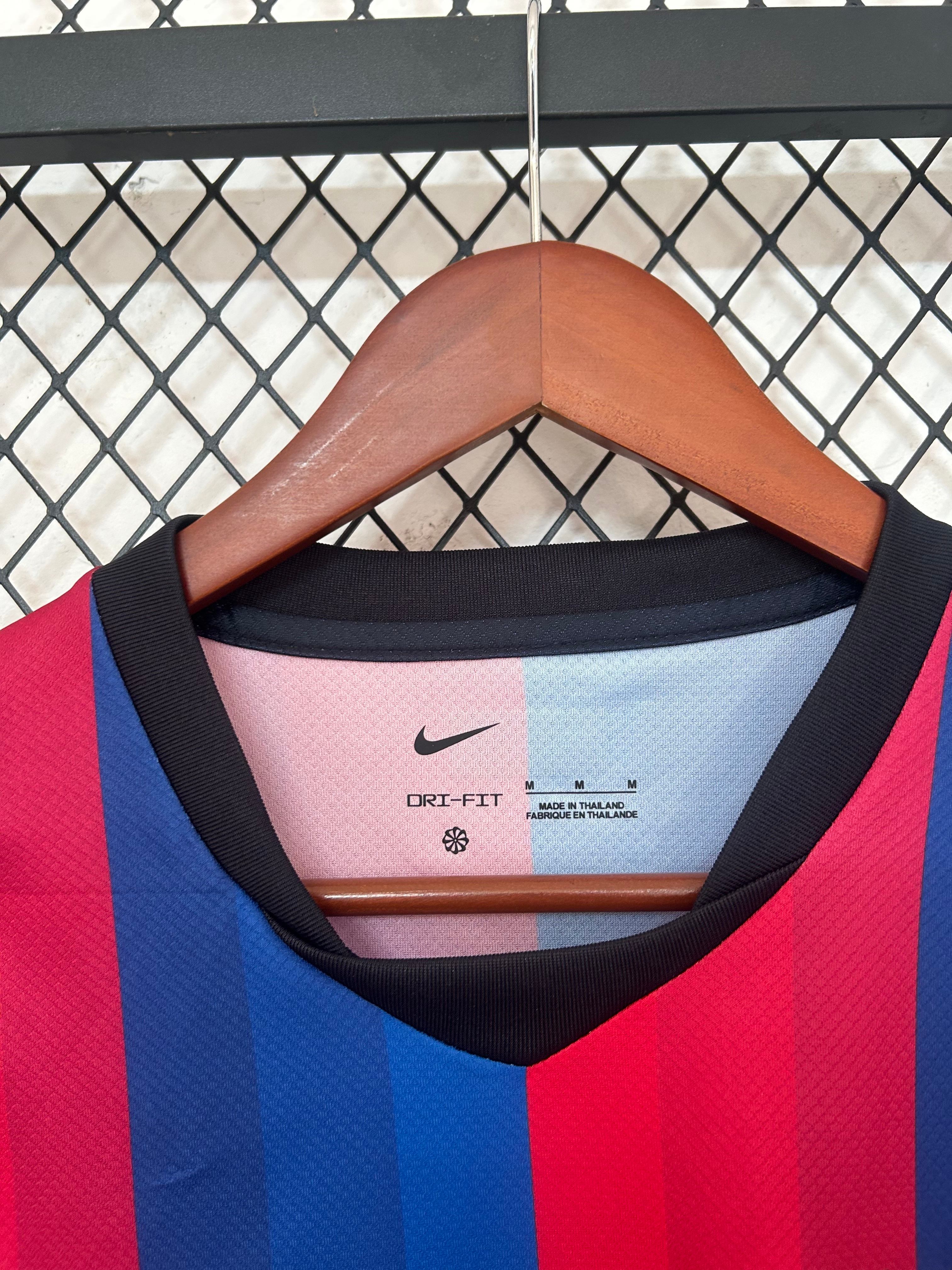 2026/2027 Barcelona Home Football Shirt (Fans)