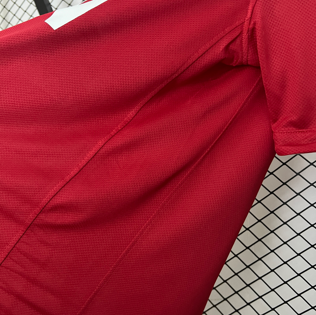 00/01  Manchester United  Away Retro football  soccer  jersey