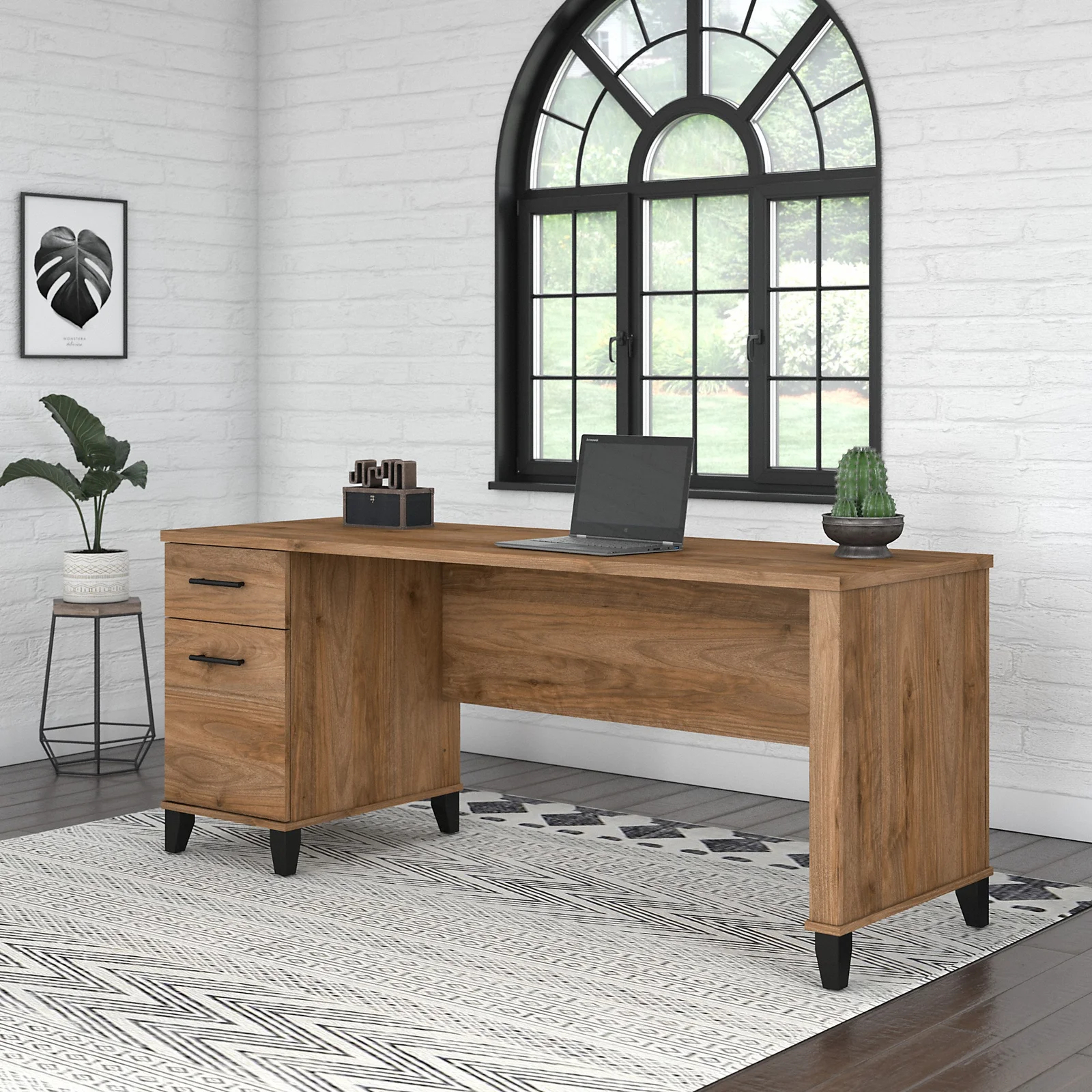 Cisco Desk