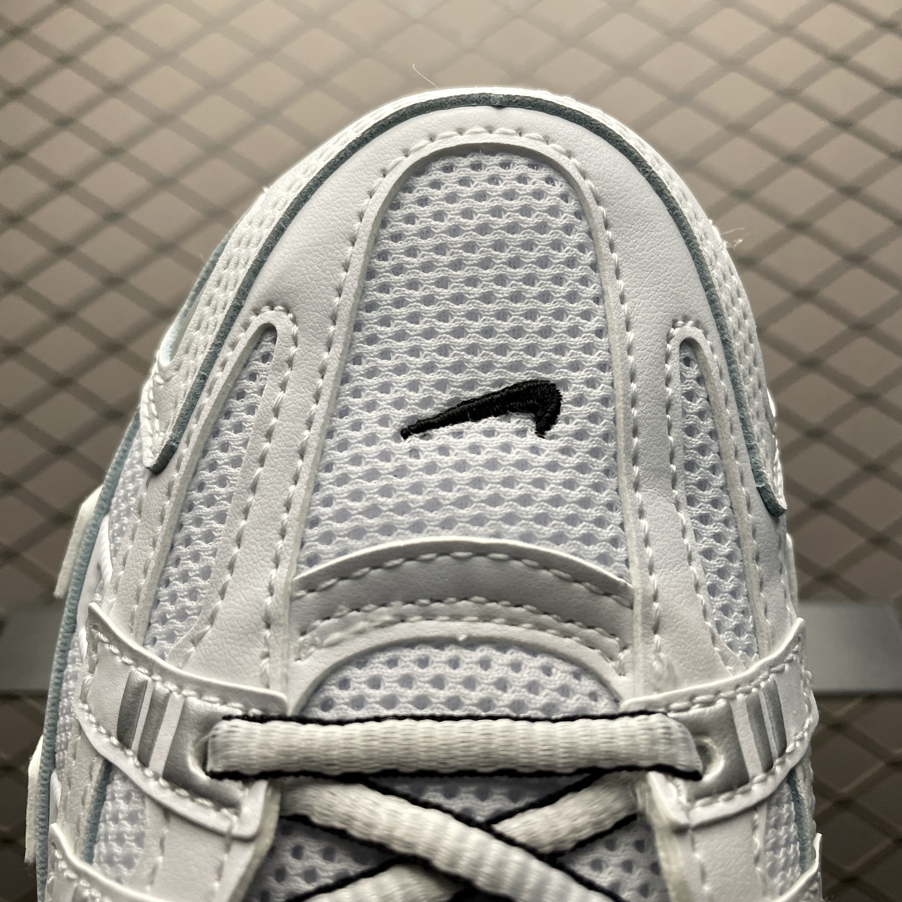 Nike P-6000