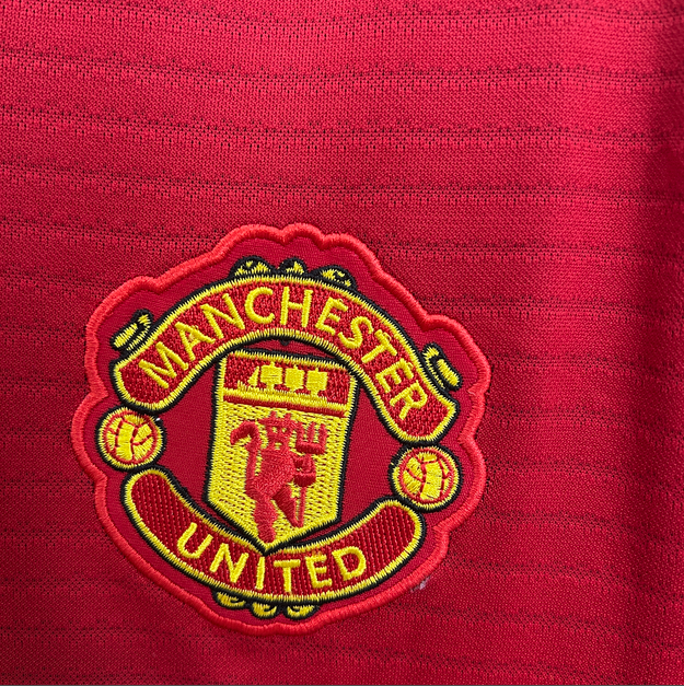 18/19  Manchester United  home ground Retro football  soccer  jersey