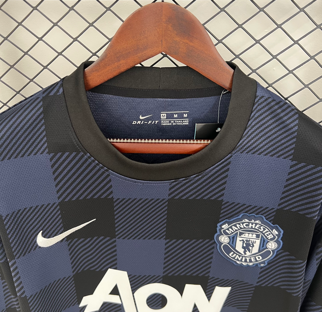13/14 Manchester United away long sleeved retro football jersey