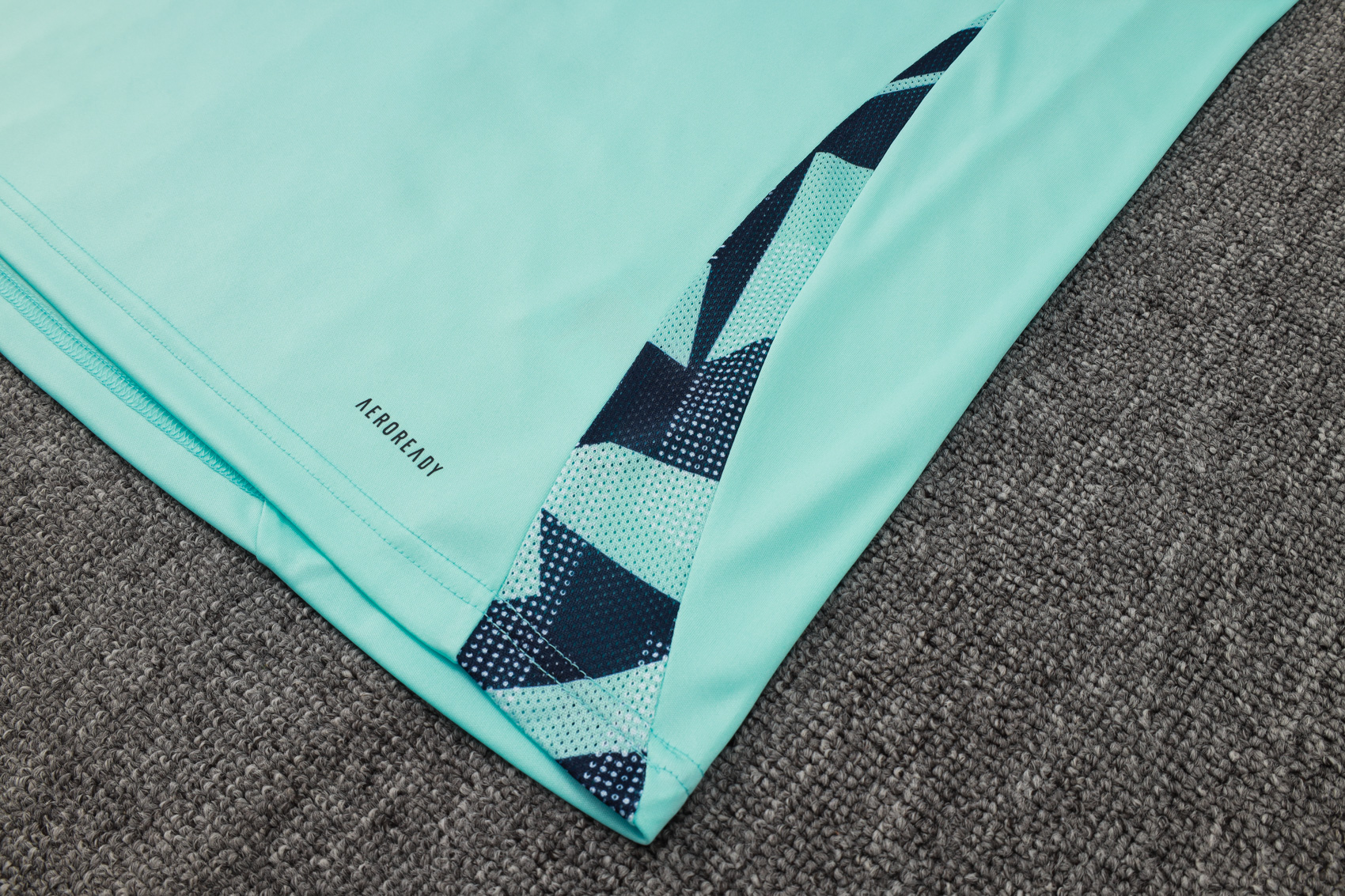 2024/2025 Real Madrid light green adult vest training suit (Adult Kit)