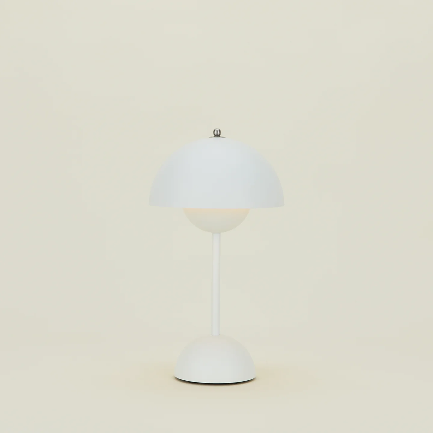 Flowerpot Portable Lamp - White