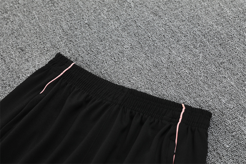 2025/2026 Juventus Adult Half Zip Training Suit (Adult Kit)