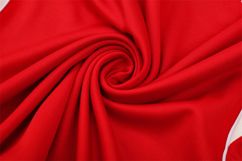 25/26 Liverpool red Half Zip Training Kit (Adult Kids Kit)