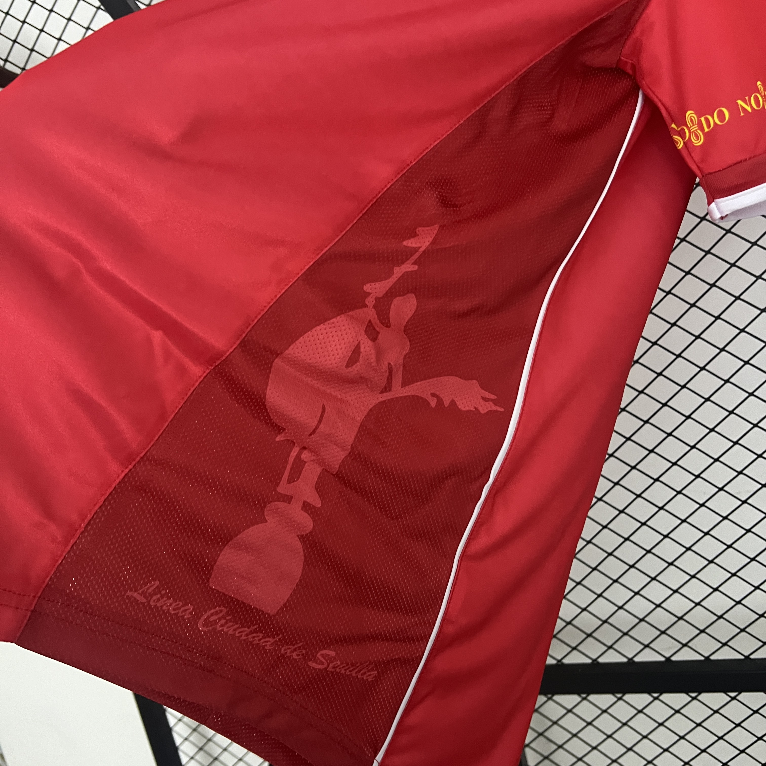 2003/2004 Sevilla Away Retro Football Jersey