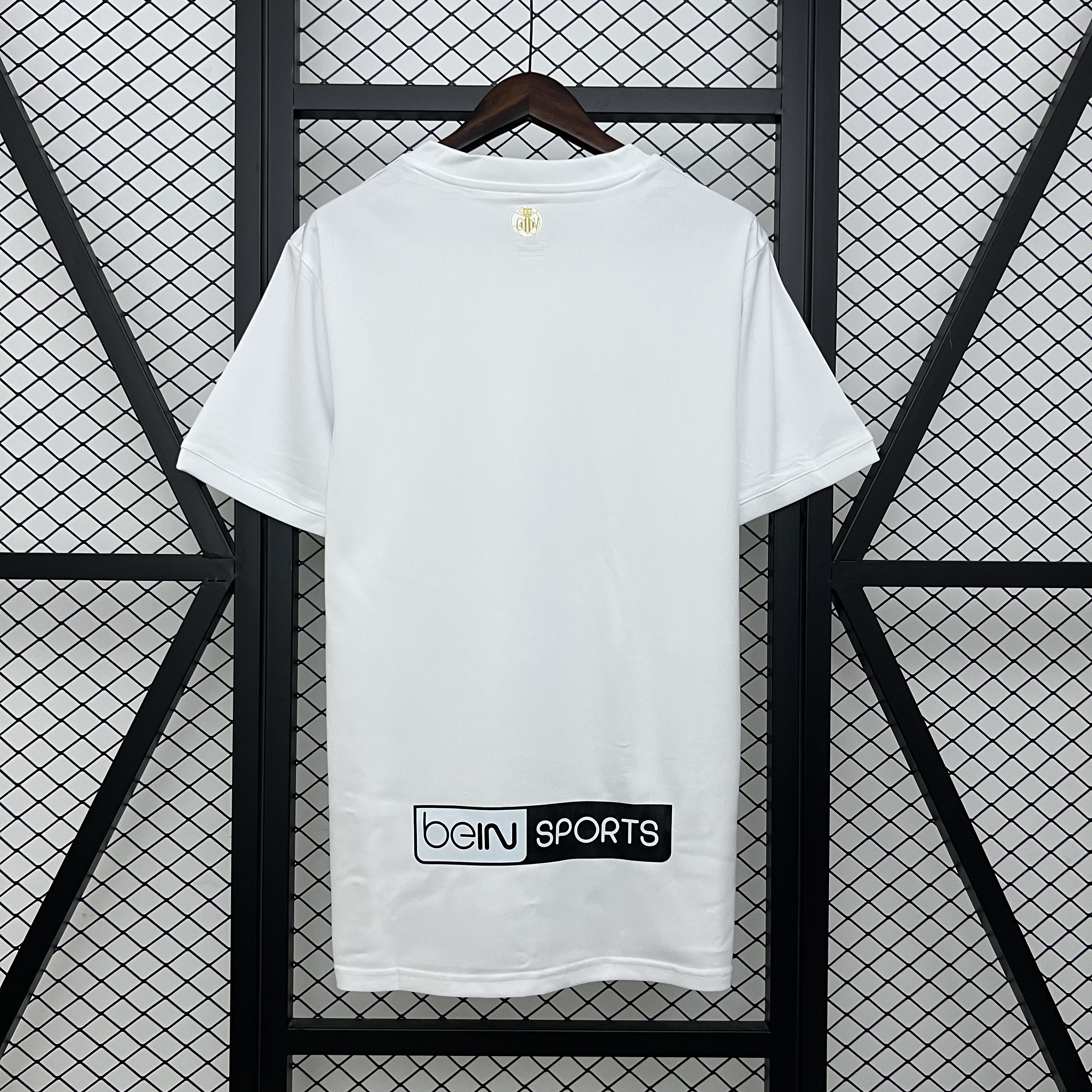 2018/2019 Valencia Home Retro Football Shirt