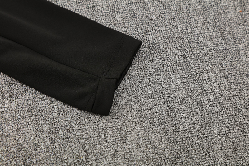 2025/2026 Barcelona Adults Half-Zip Training Kits (Adults Kit)