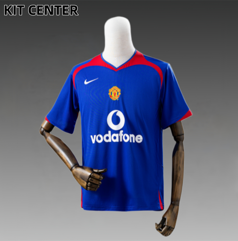 05/06 Manchester United away retro football shirt