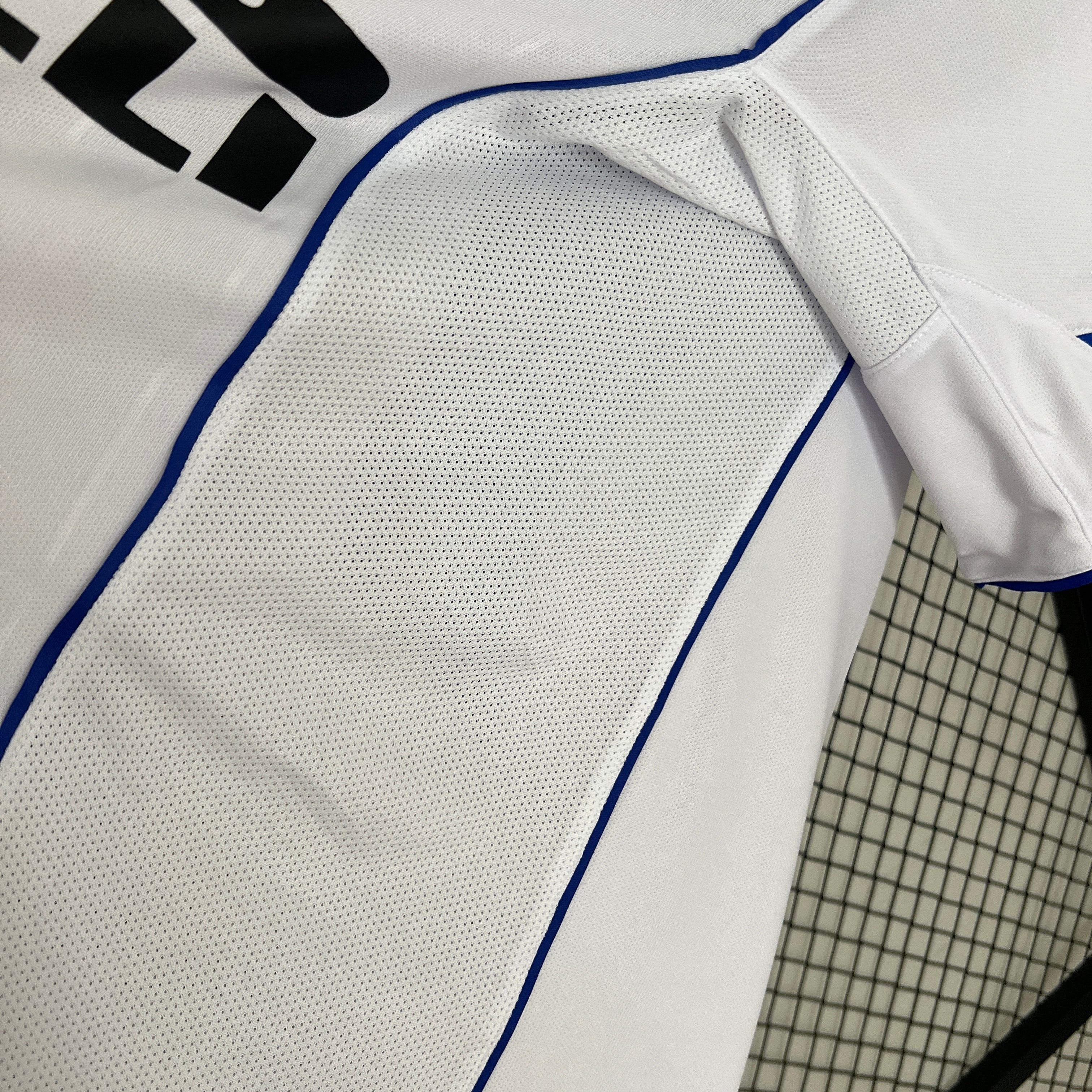 2004/2005 Inter Milan Away Retro Football Shirt