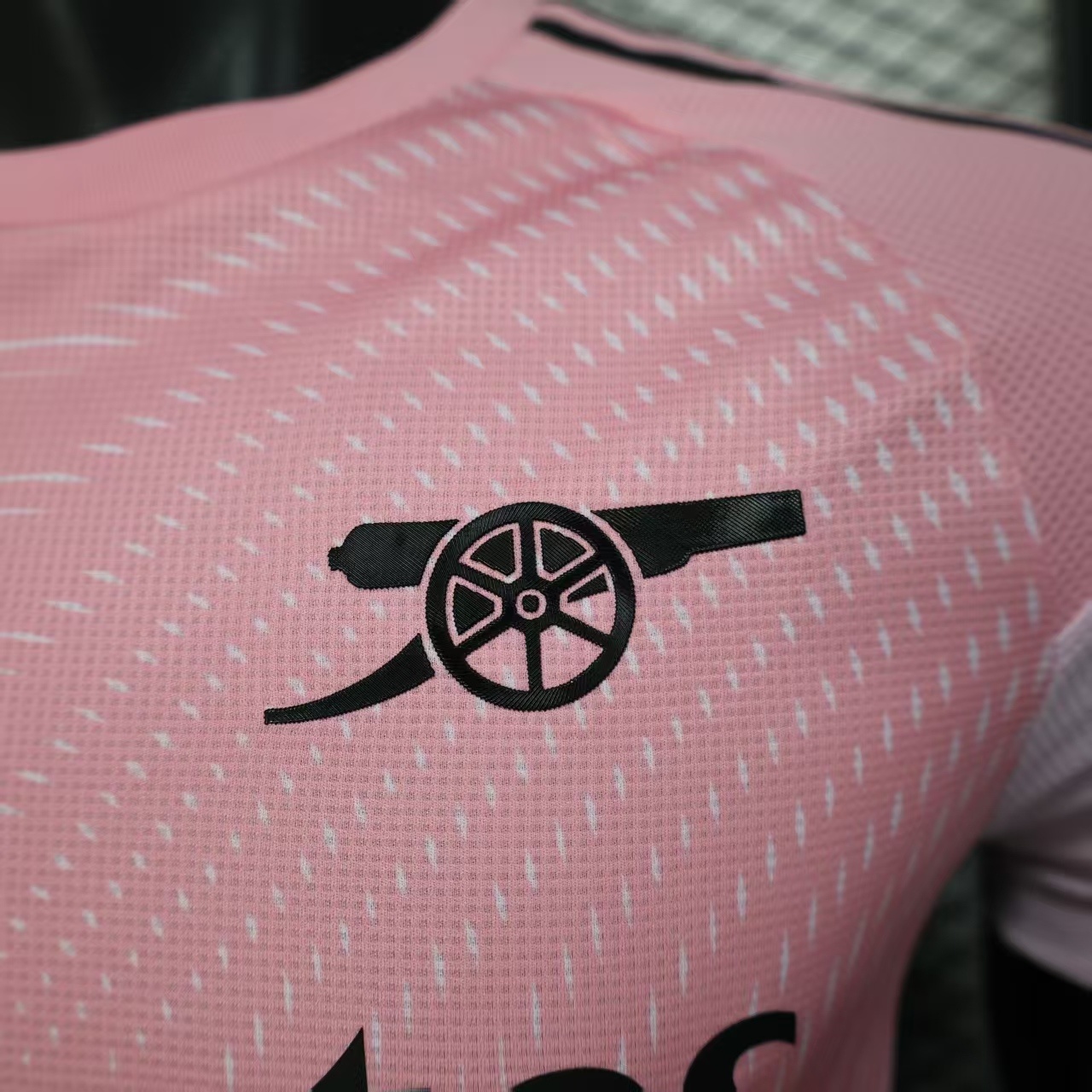 2025/2026 Arsenal Pink Goalkeeper Football Shirt (Player)