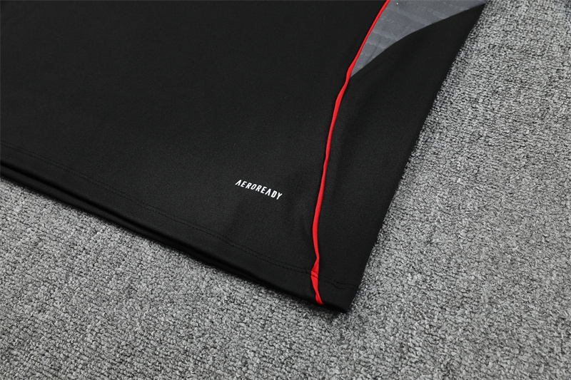 2025/2026 Ajax Kids Half Zip Training Clothes (Kids Kit)