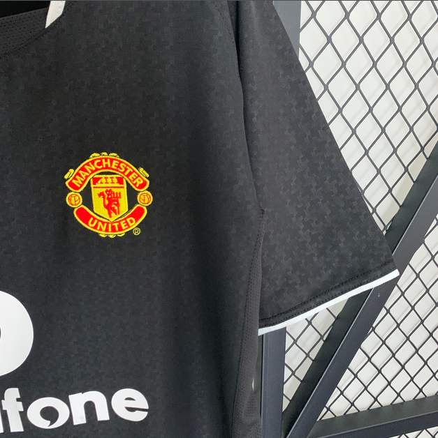 03/04 Manchester United Retro Away  (Fans Edition)