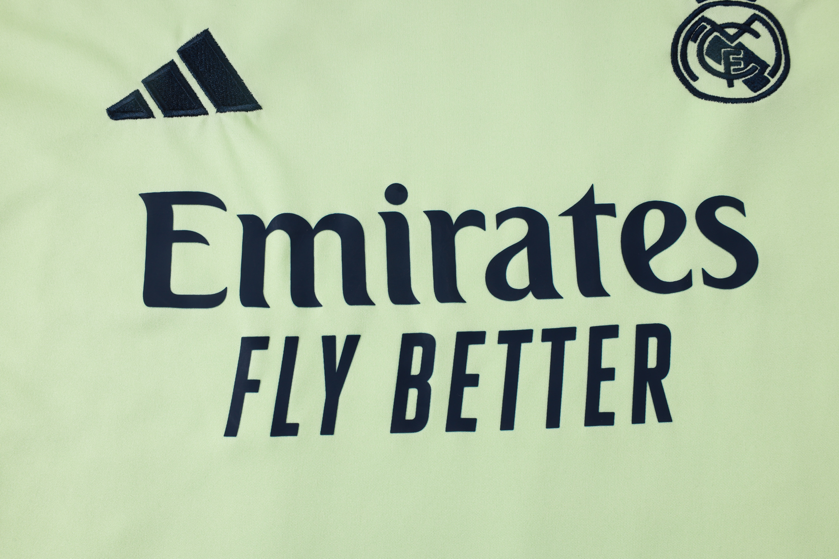 2025/2026 Real Madrid light green adult vest training suit (Adult Kit)