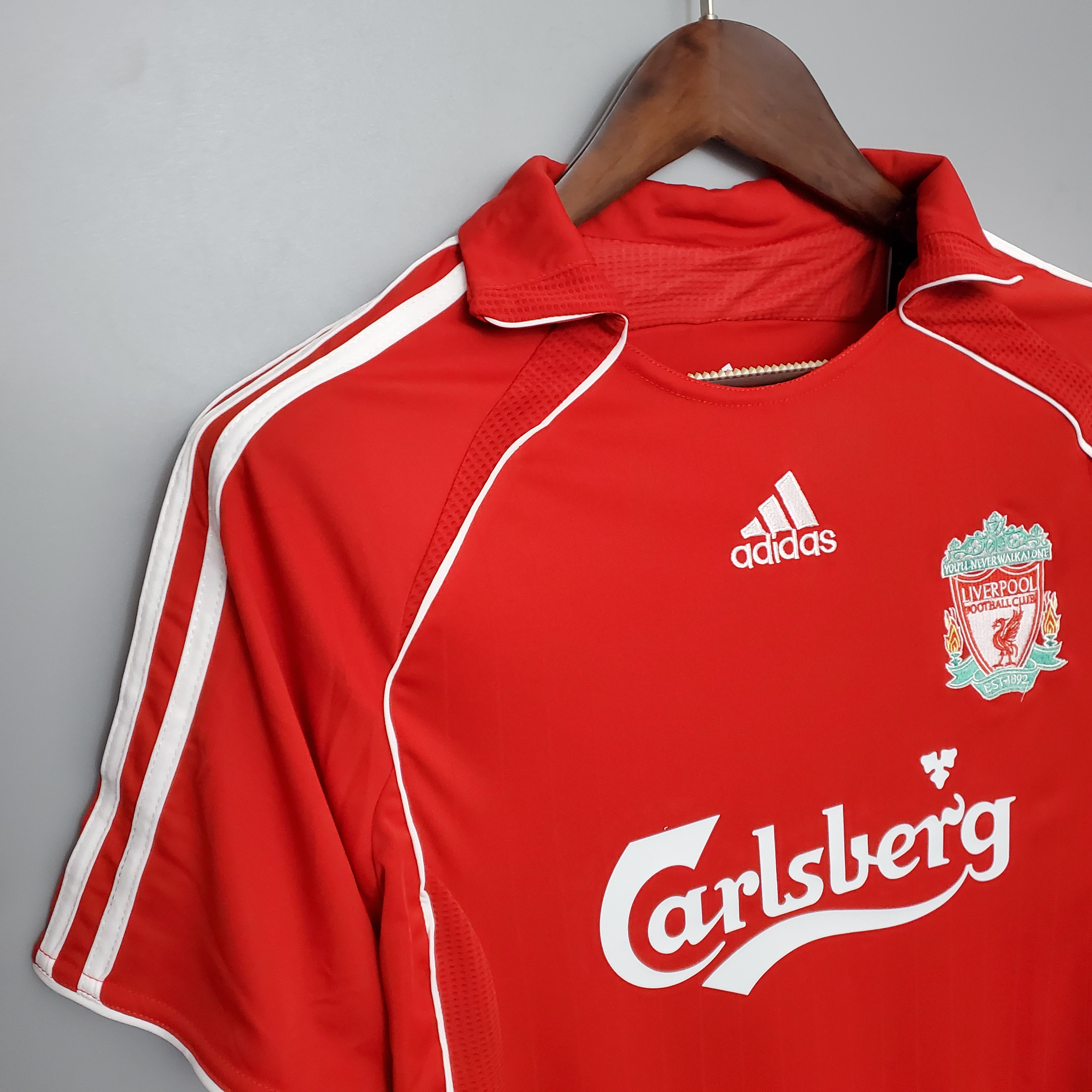 2006/2007 Liverpool Retro Home Football Shirt