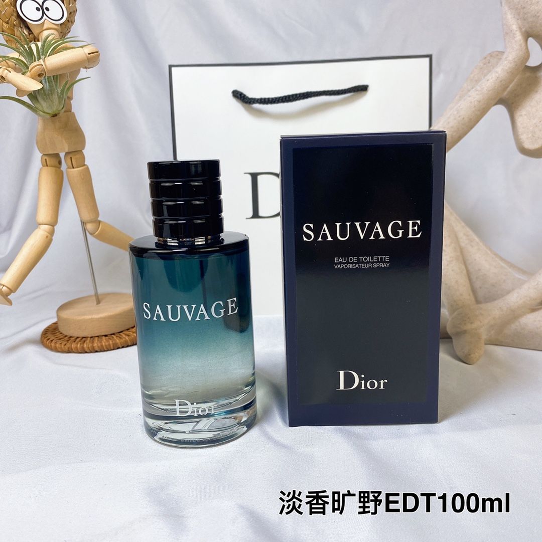 Dior SAUAGE Perfume Long Lasting Enhances Intimacy  Hombre Perfume