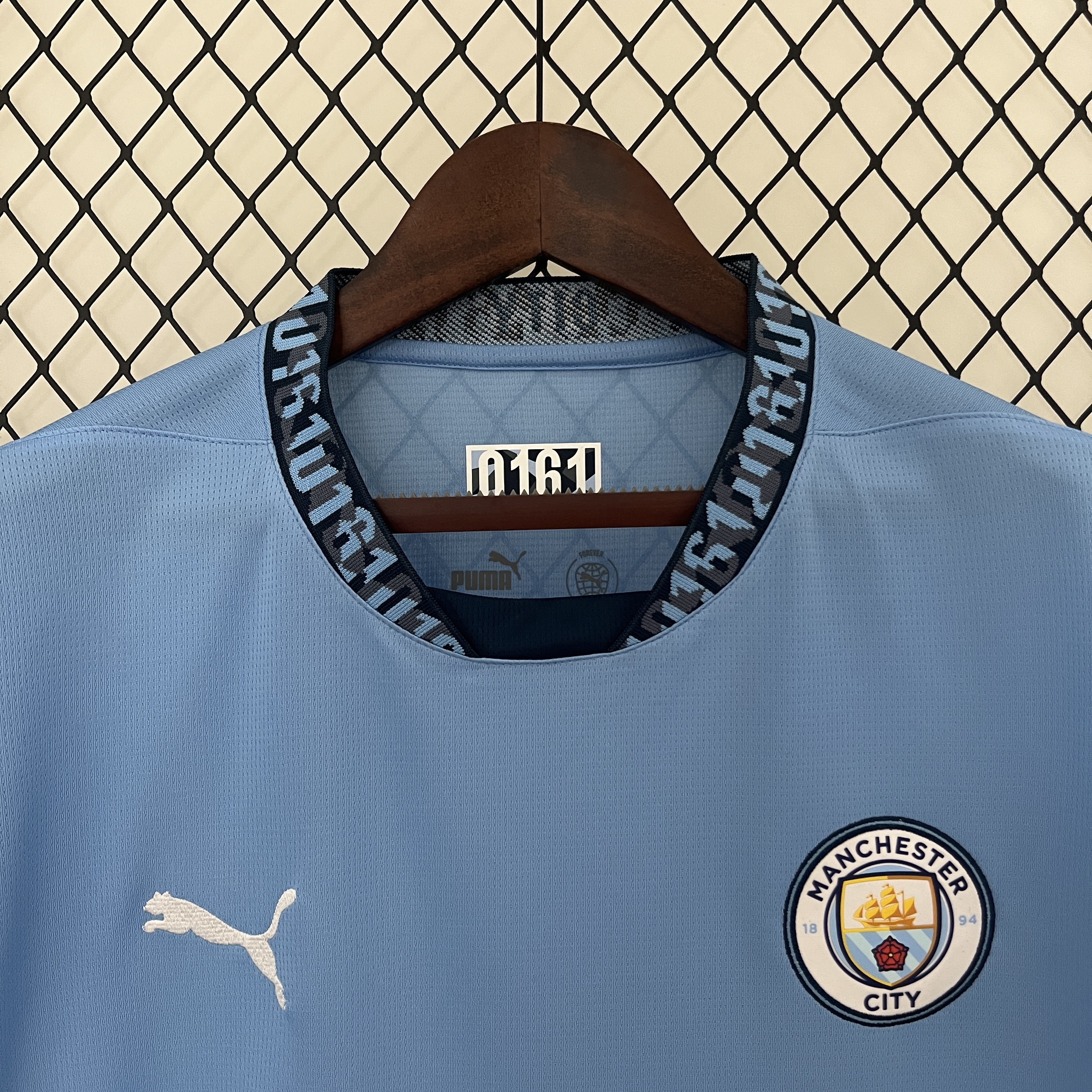 2024/2025 Manchester City Home Football Shirt (Fans)