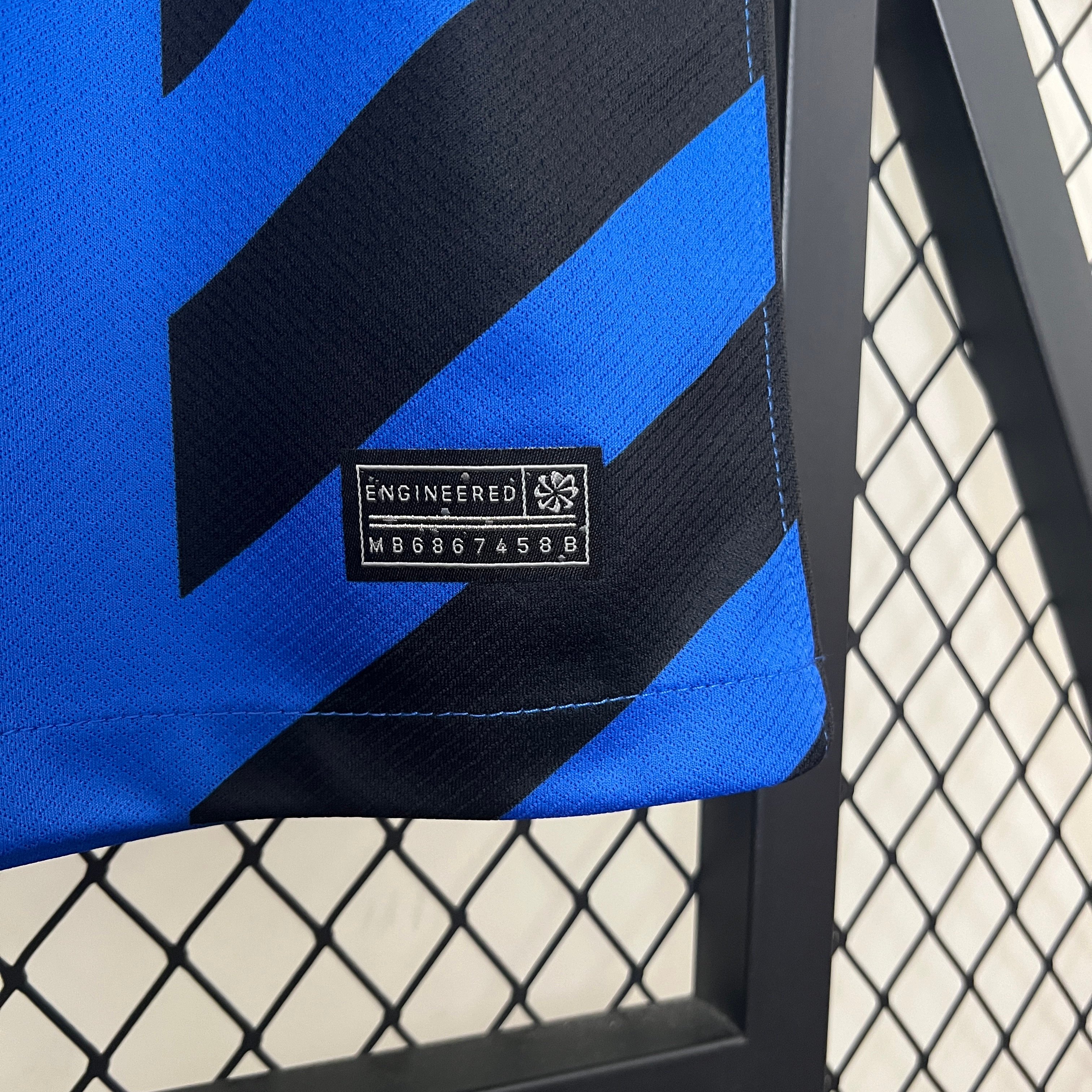 2024/2025 Inter Milan Home Retro Football Shirt (FANS)