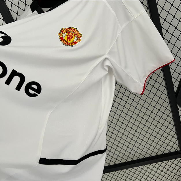 02/03 Manchester United Away Retro  football  soccer  jersey