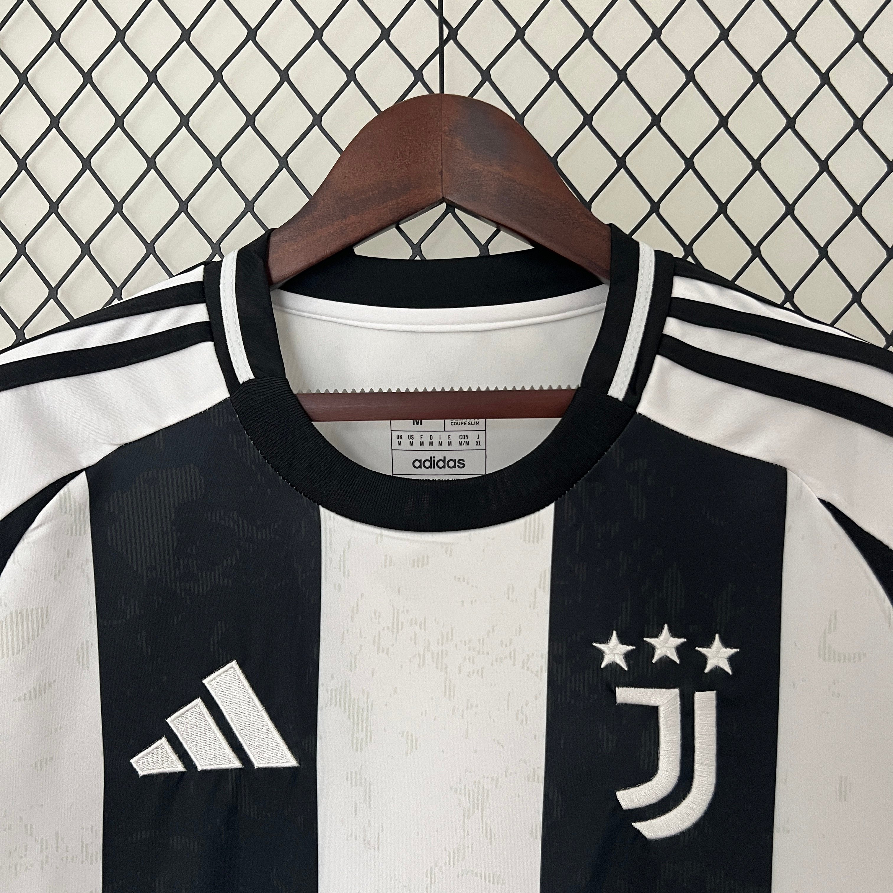 2024/2025 Juventus Home Football Shirt (FANS)