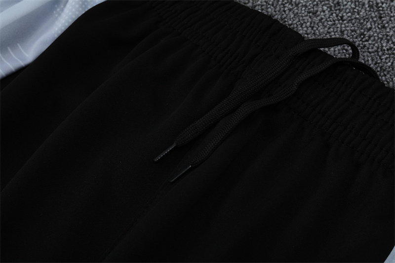 2024/2025 Real Madrid yellow and white adult half-zip training suit (Adult Kit)