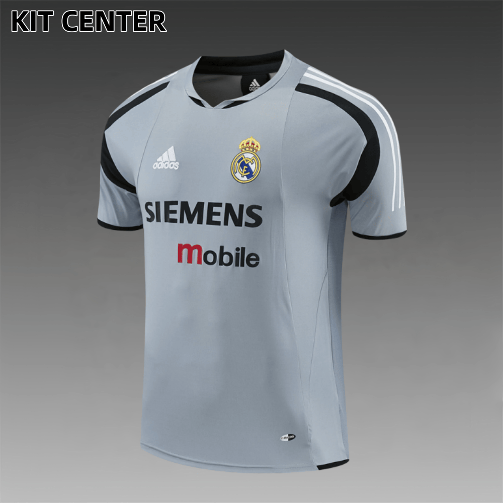 04/05 Real Madrid Retro Training Uniform short sleeves- Sleeve Football Shirt