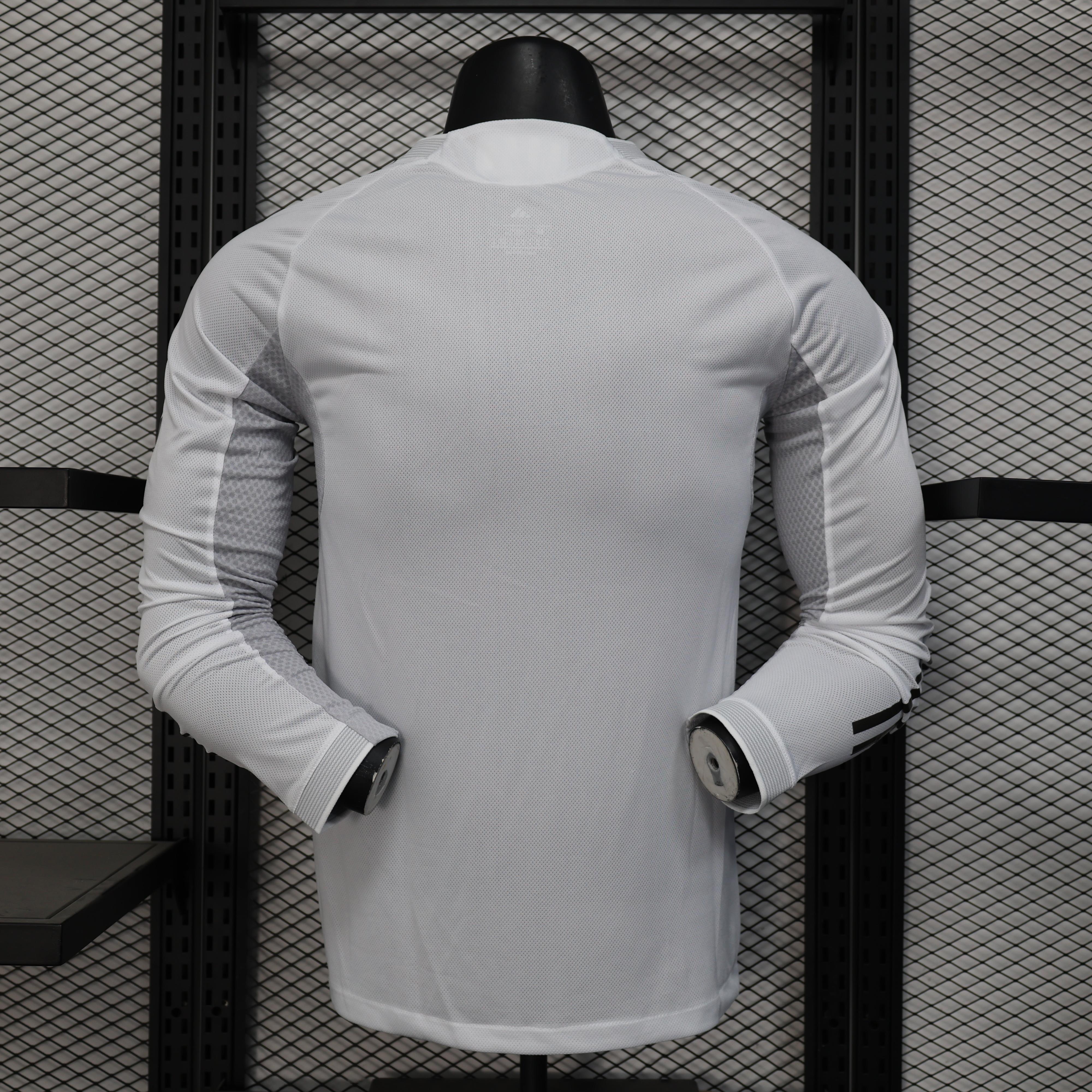 2025/2026 Real Madrid Home Long Sleeve Football Shirt (Player Edition）