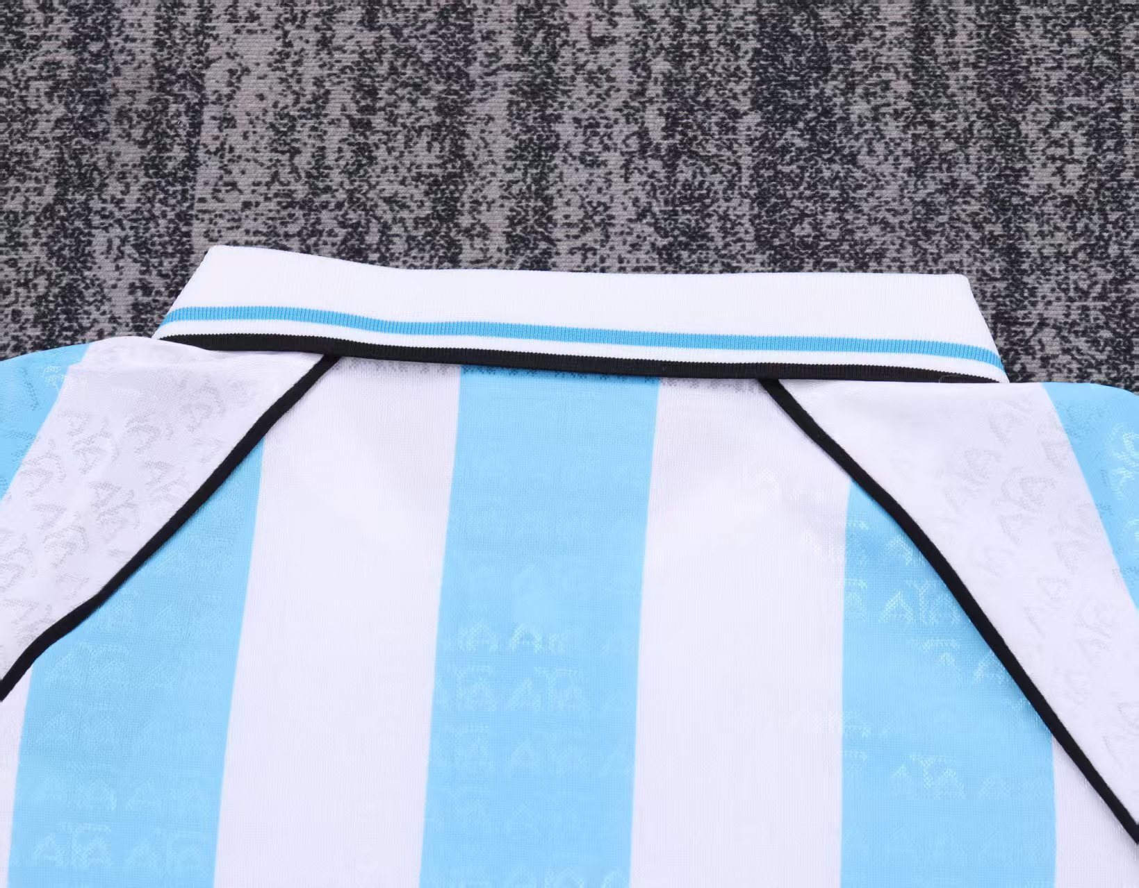 96/97 Argentina home Retro Football Shirt ( Kids Kit )