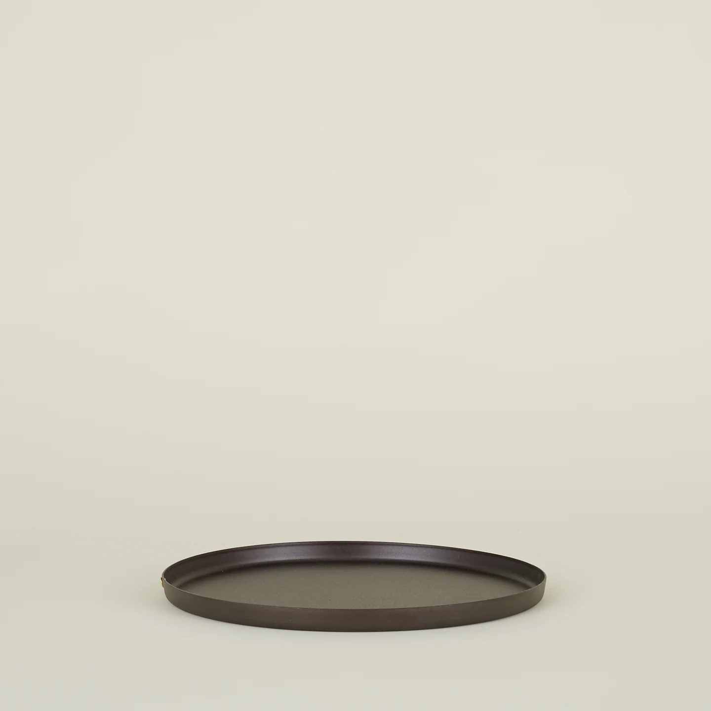 Spun Iron Round Baking Tray