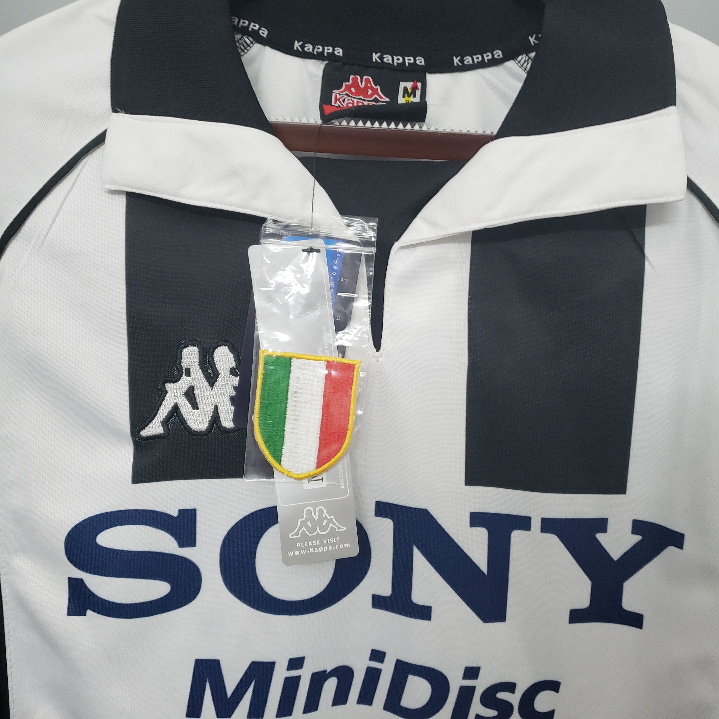1997/1998 Juventus Home Retro Football Shirt