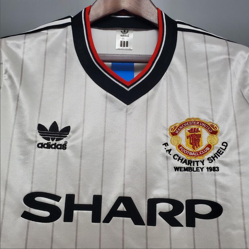 1983 Manchester United Away retro football jersey