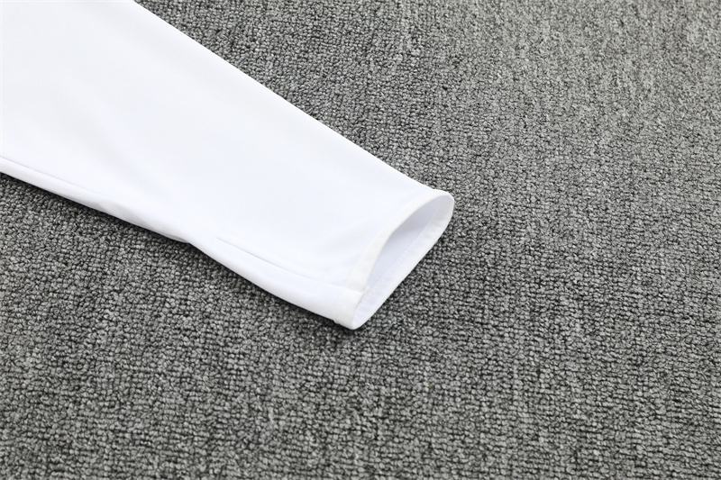 25/26 Manchester United White paired with purpleHalf Zip Training Kit (Adult Kids Kit)