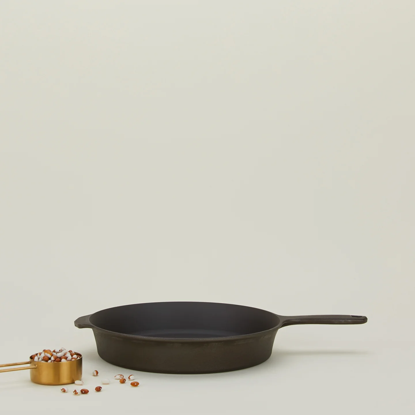 Cast Iron Cookware - Medium
