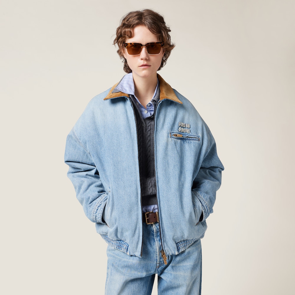 Denim jacket with velvet collar