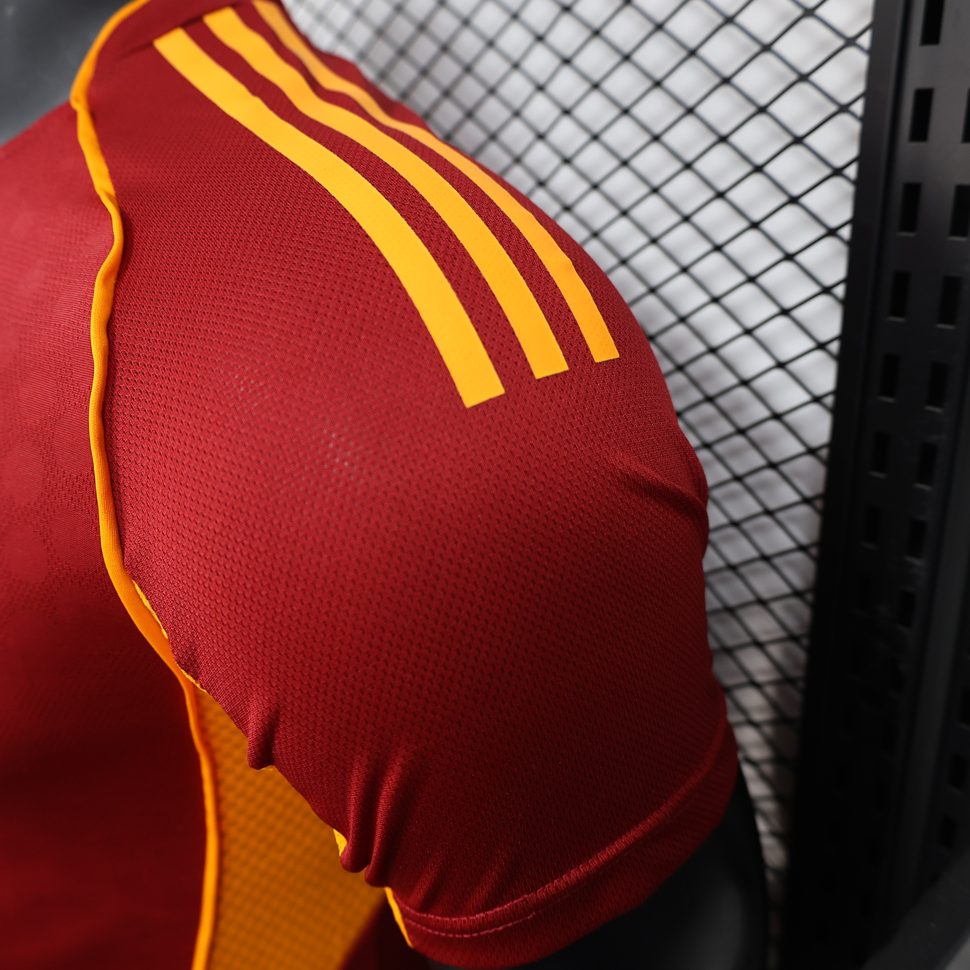 2025/2026 Roma Home Football Shirt (Player)