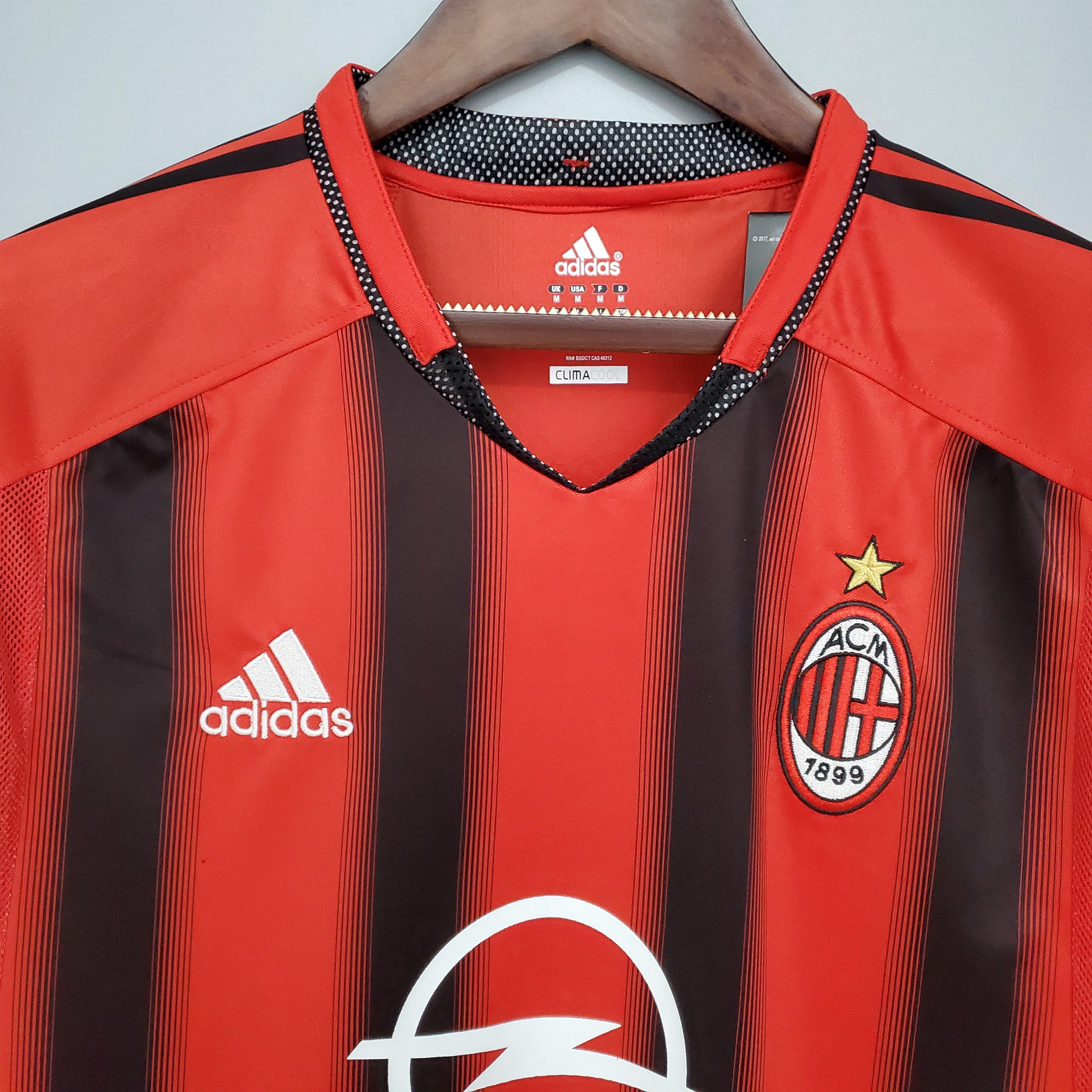2004/2005 AC Milan Home Retro Football Shirt