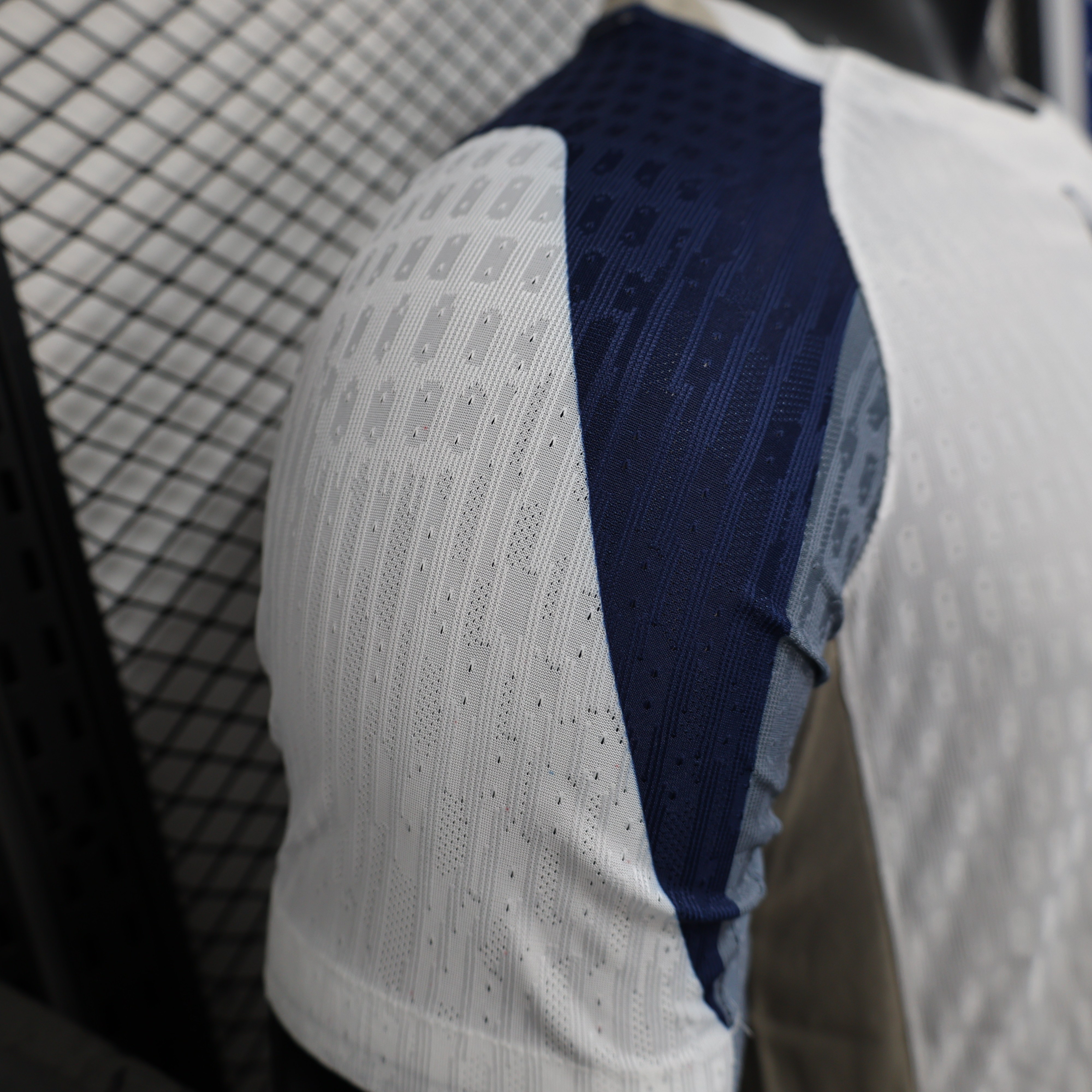 2025/2026 Tottenham Home Football Shirt （Player）