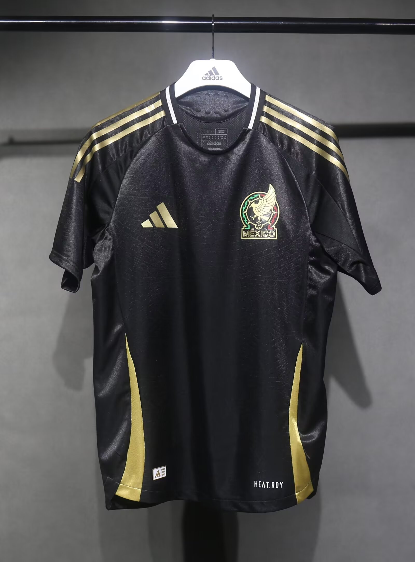 {{product_name}} High Quality Replica Football Jersey