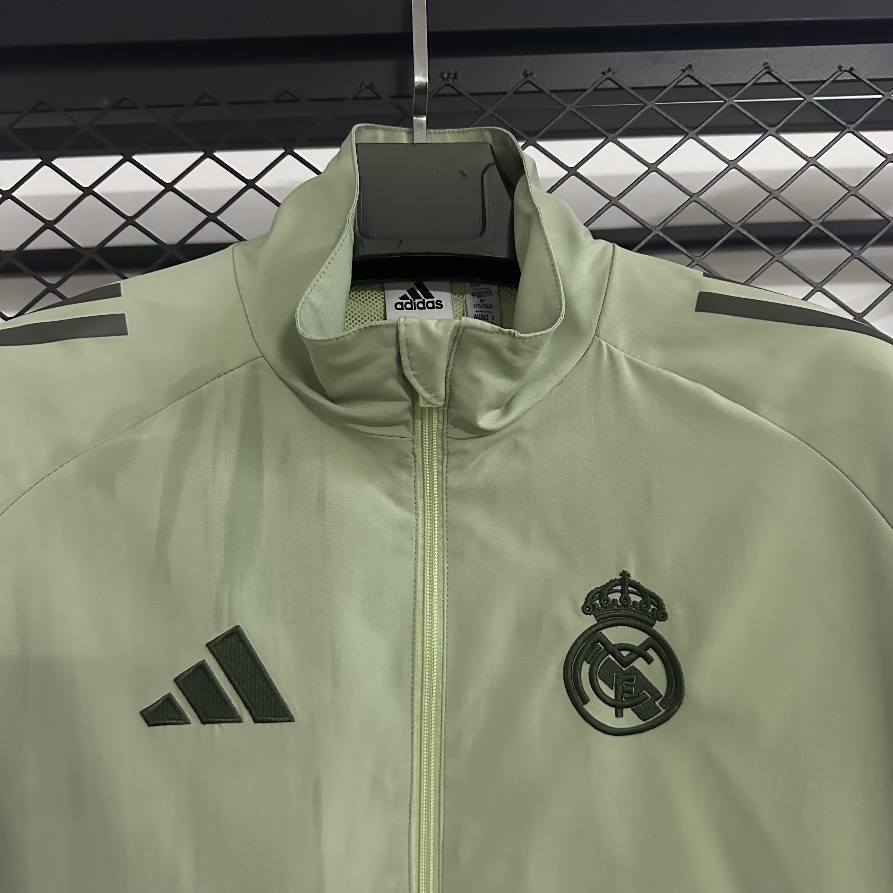 2025/2026 Real Madrid Embroidered Football Windbreaker