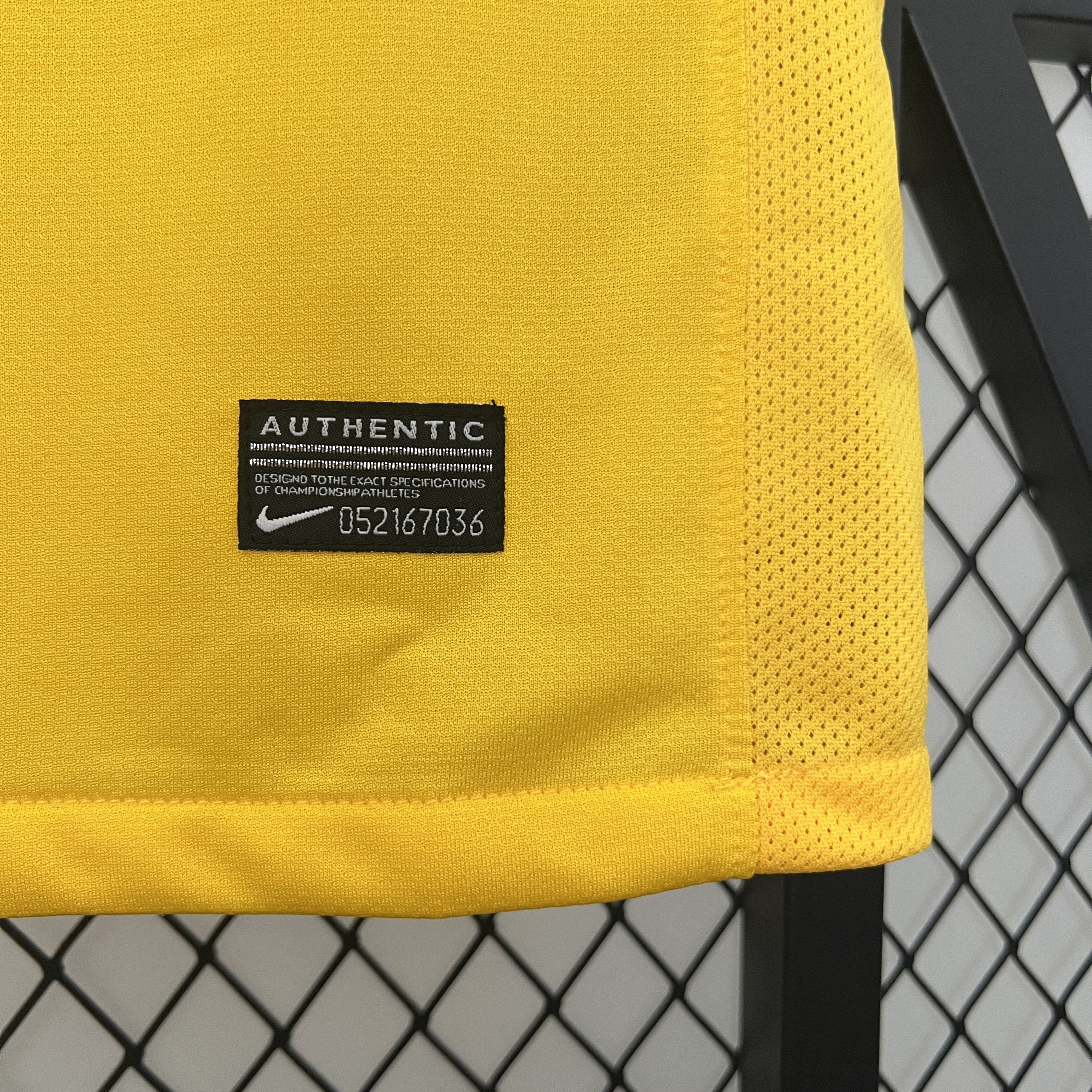 2010 Brazil home Retro Football Shirt