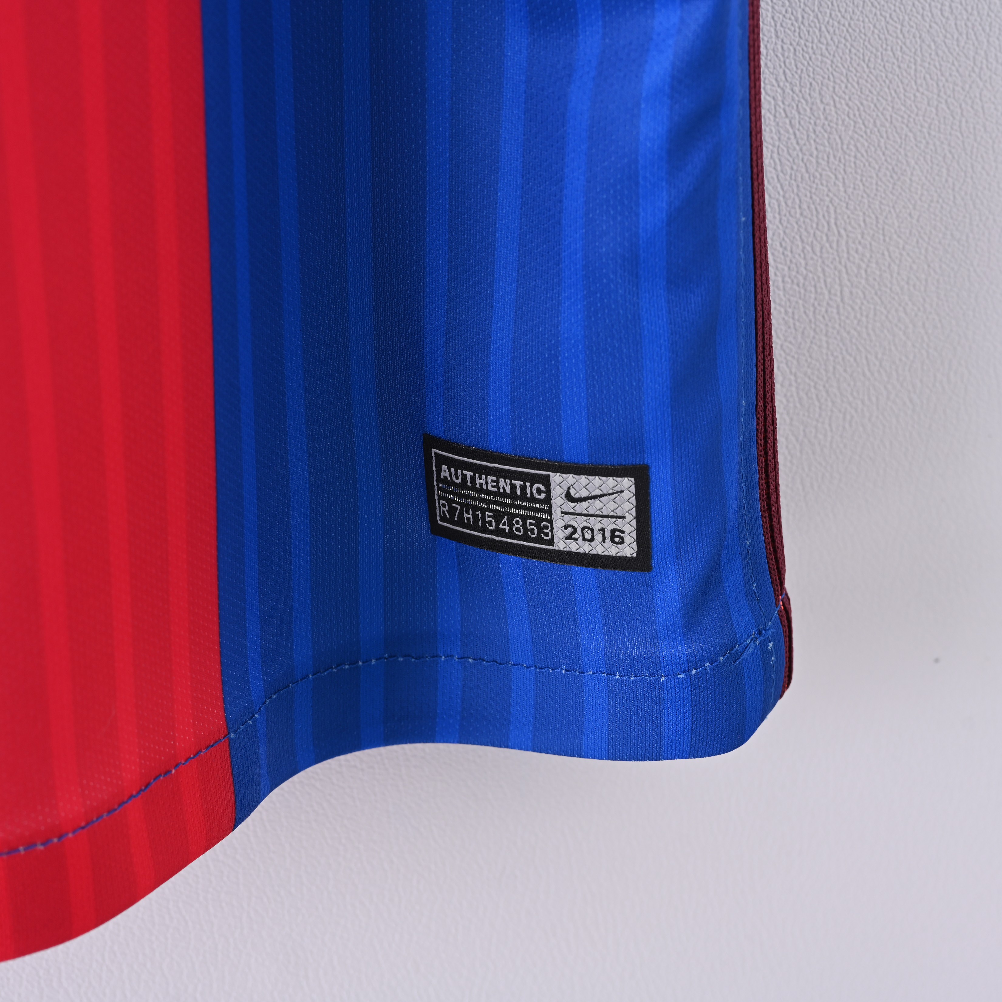 2016/2017 Barcelona Home Retro Football Shirt