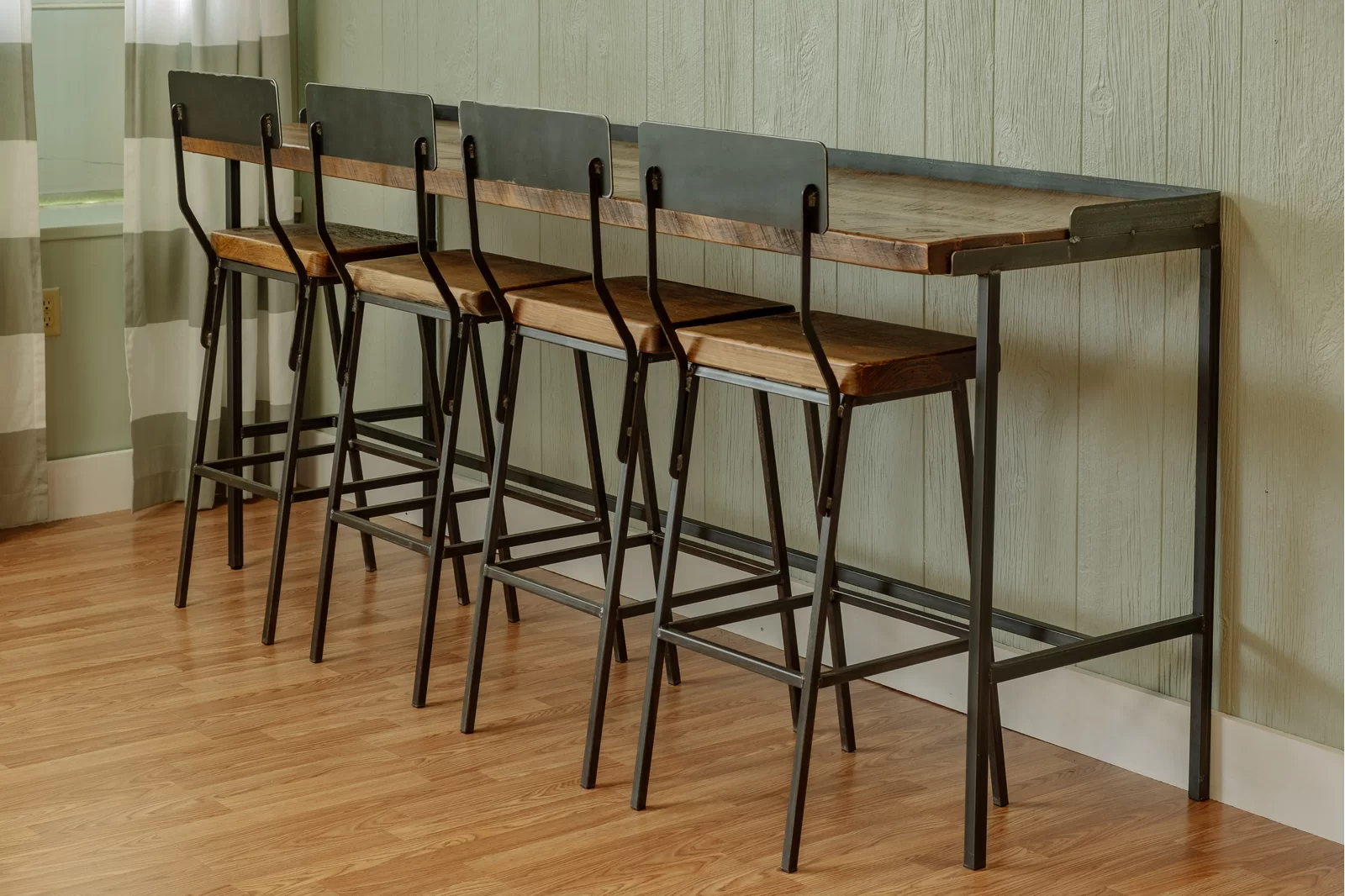 4 - Person Counter Height Dining Set