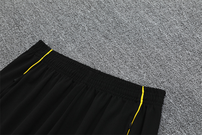 25/26 Real Madrid white Half Zip Training Kit (Adult Kids Kit)