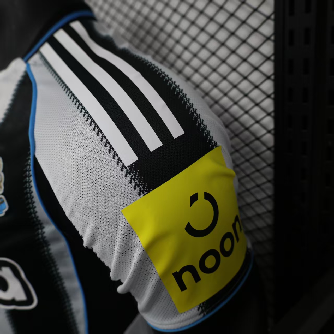 2025/2026 Newcastle United Home Football Shirt （Player）