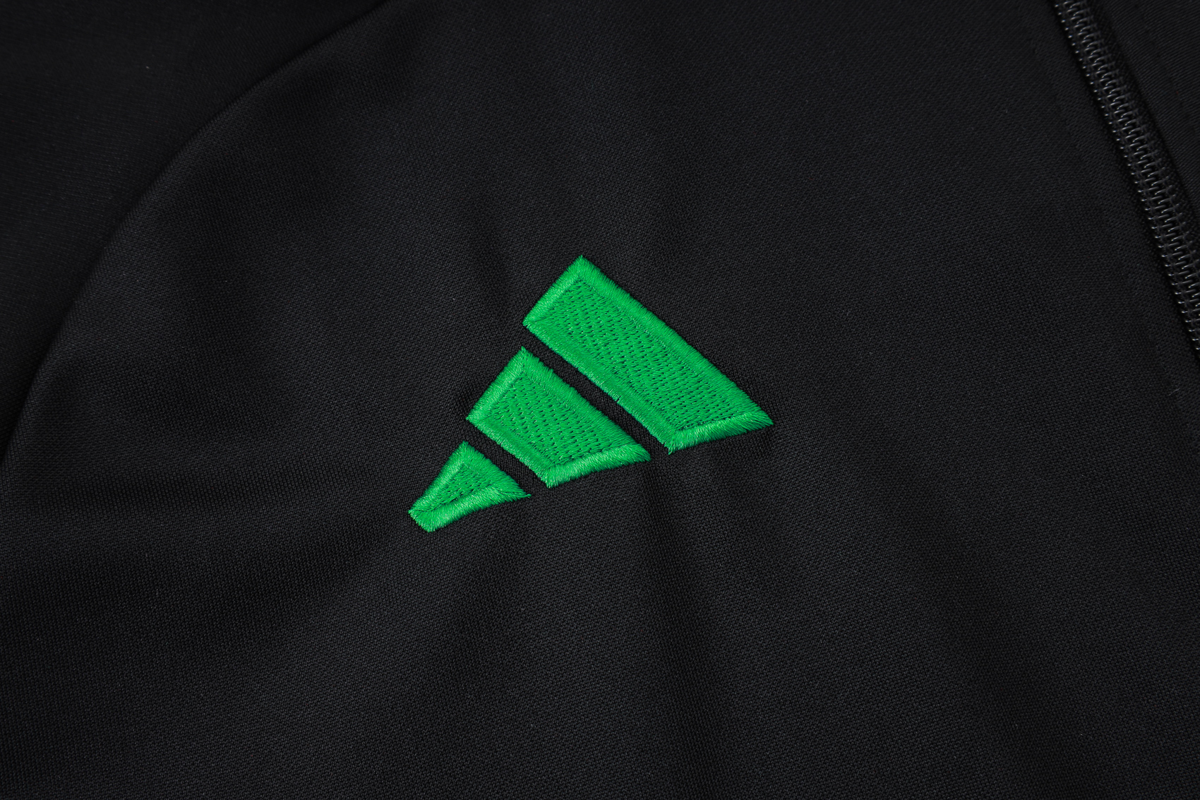 2025/2026 Arsenal Black Adult Full Zip Training Suit (Adult Kit)