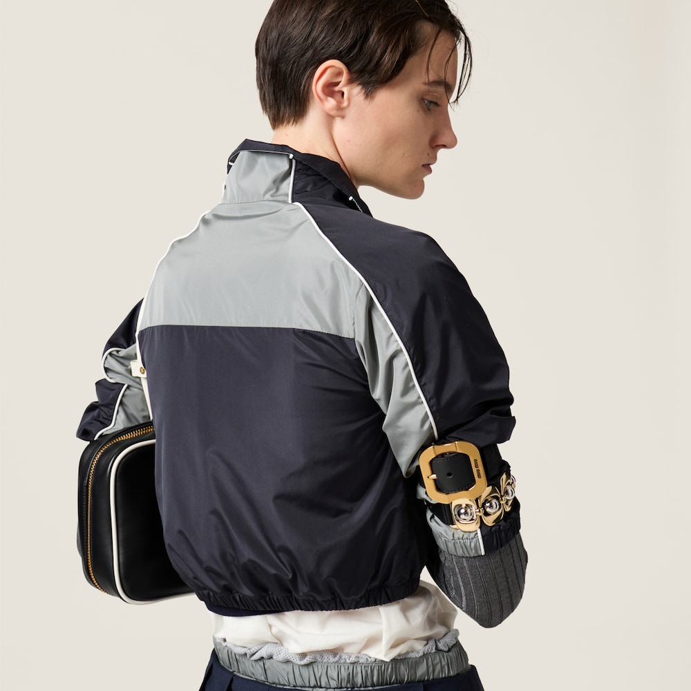 Leather bracelet with buckle