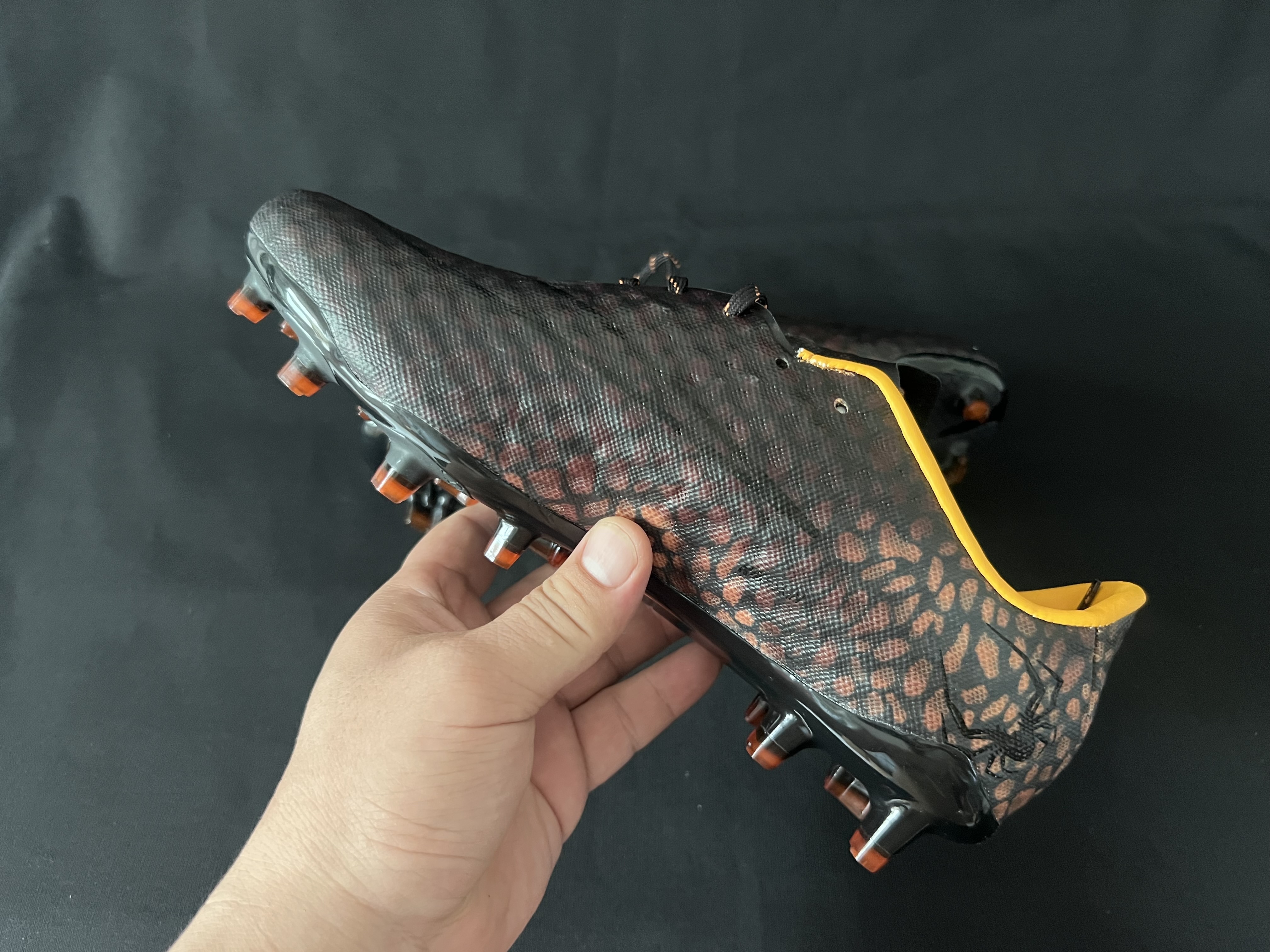 N Hypervenom Phantom FG Football Boots