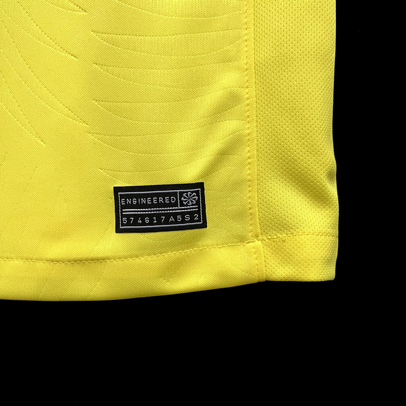 2023/2024 Brazil Home Football Shirt (Fan Edition)